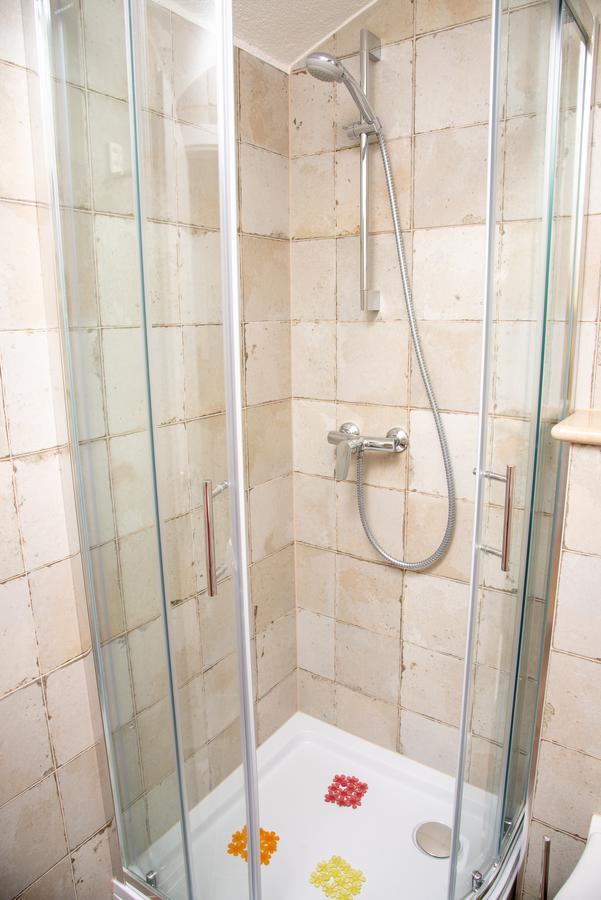 Apartment Ariana โบล ภายนอก รูปภาพ